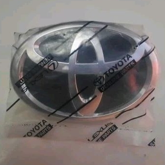 Logo Grill Depan Etios Valco original