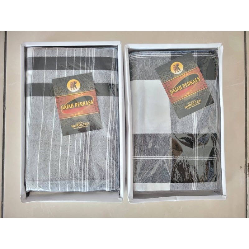 Sarung Tenun Dewasa Sarung Hitam Putih Kotak Sarung Tenun