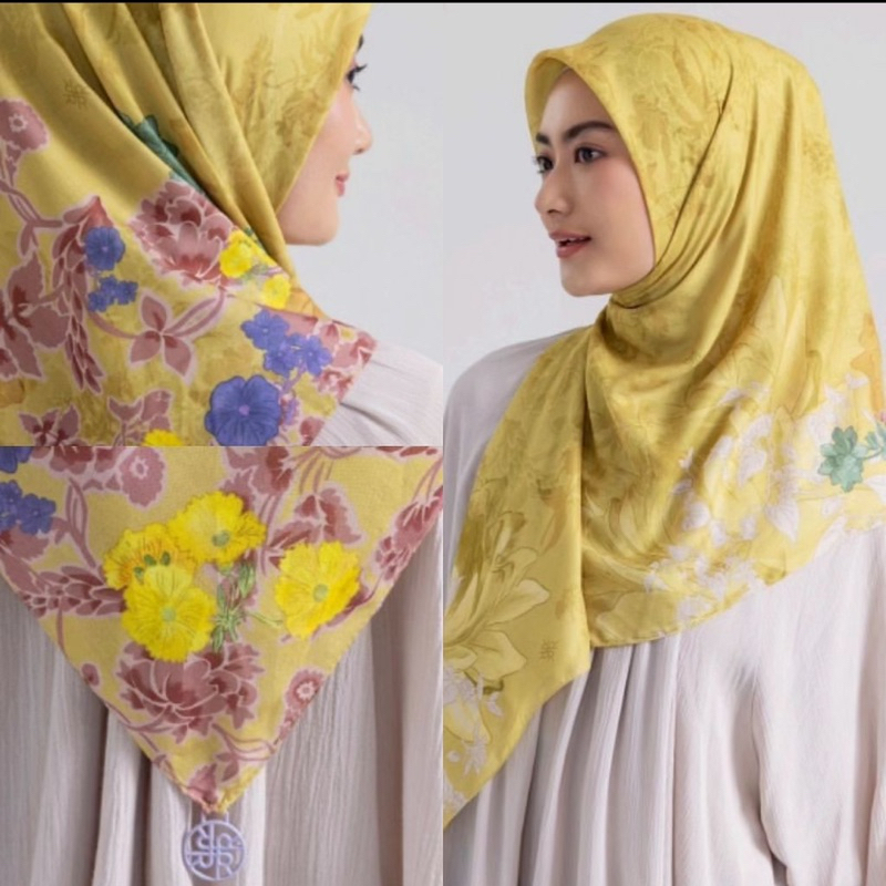 HASRA SCARF RIA MIRANDA, NEW ORIGINAL WITH BOX