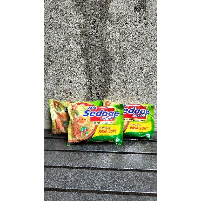 

1 dus - Mie instan sedap kuah rasa soto