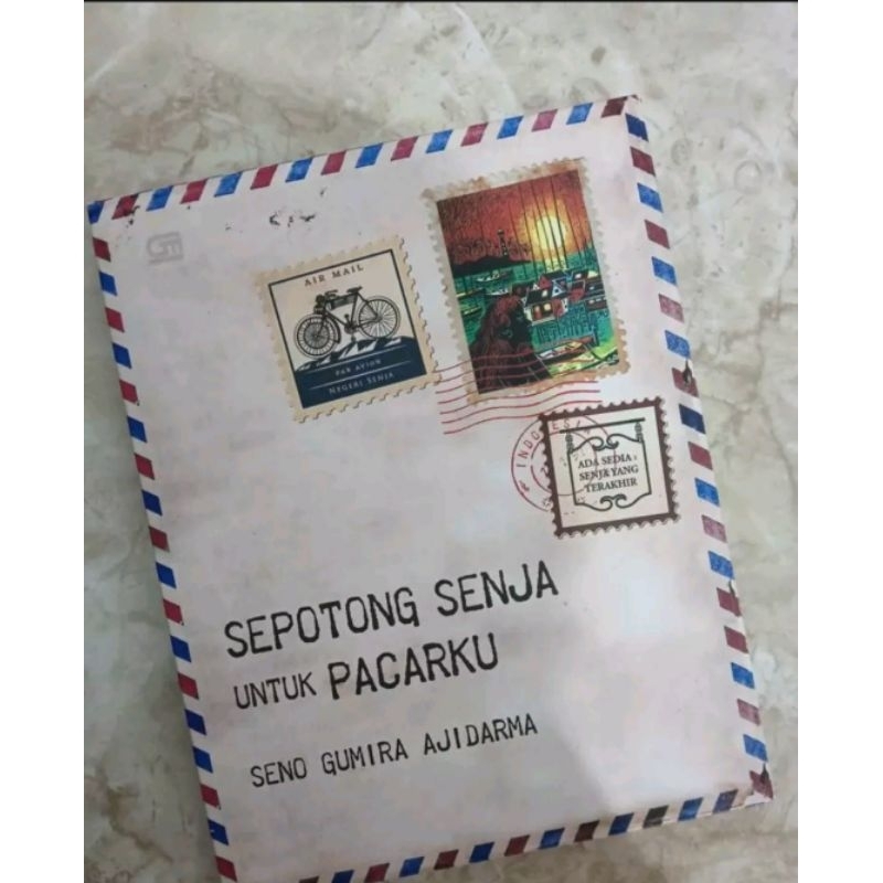 Buku Sepotong Senja Untuk Pacarku - Seno Gumira