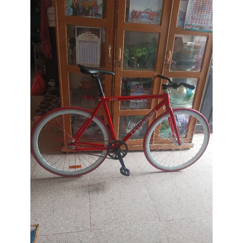 fixie tsunami repaint basic soloist71 full alloy size 52 mulus