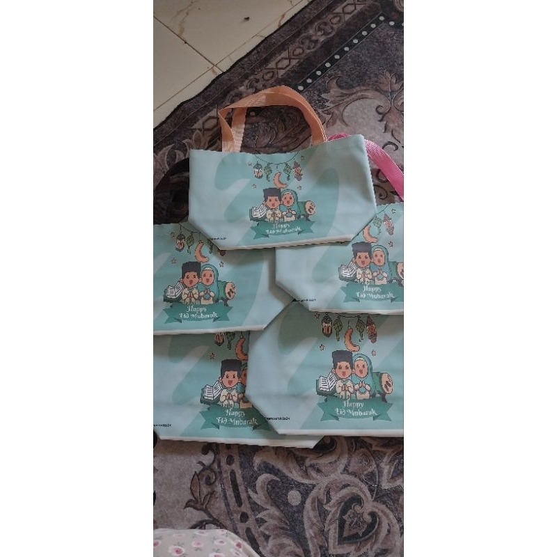

Tas Hampers Lebaran bahan Oscar