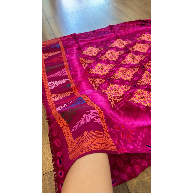 sutra jumput tumpal songket