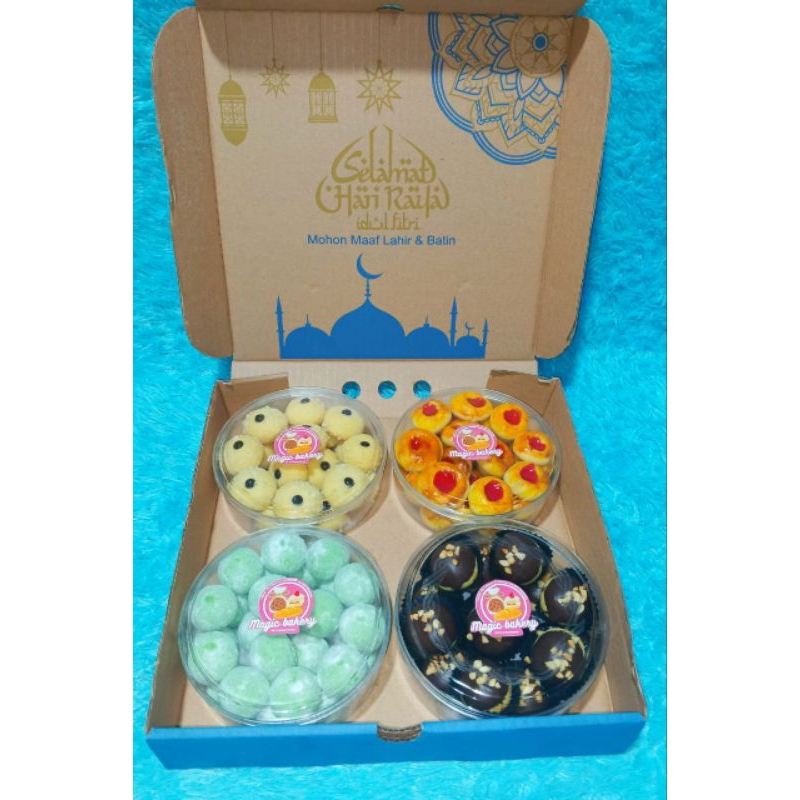 

Nastar Blueberry,Chocochip,mawar Strawberry,Bola2 meses
