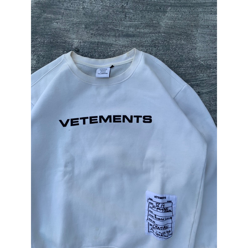 VETEMENTS X CHAMPIONS
