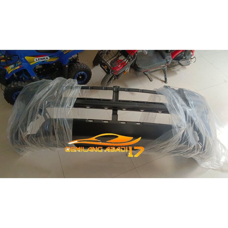 bumper innova reborn 2021 depan kondisi baru gres plastik ori bumper saja