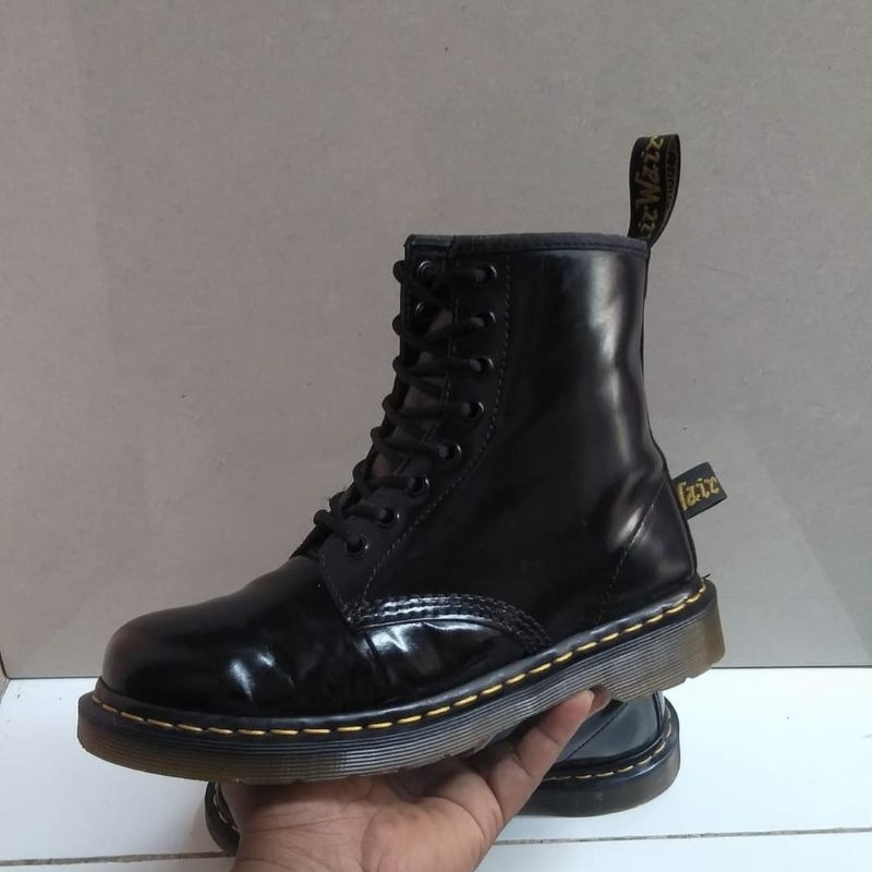 Sepatu Boots Dr Martens 10072 Leather Original