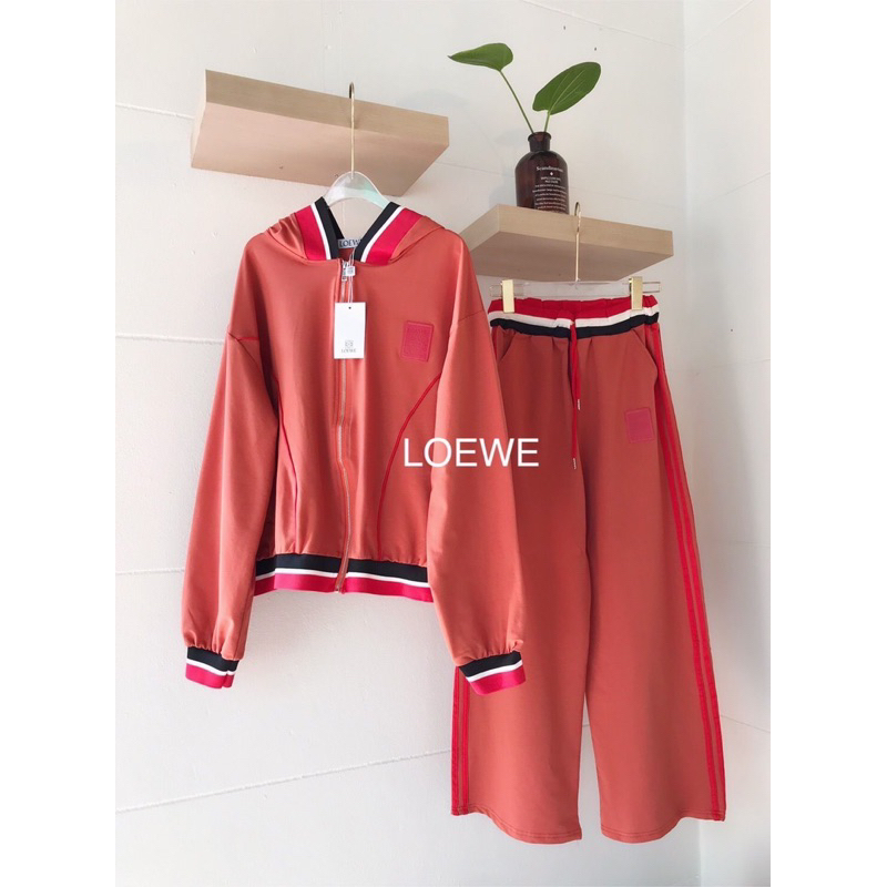 One Set Wanita Branded Premium Loewe Terbaru Pakaian Set Lengan Panjang Sporty Elegan