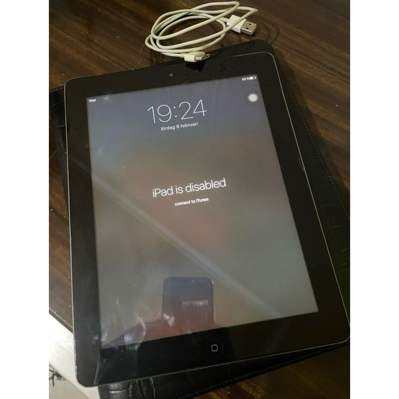 iPad 2 - 16GB