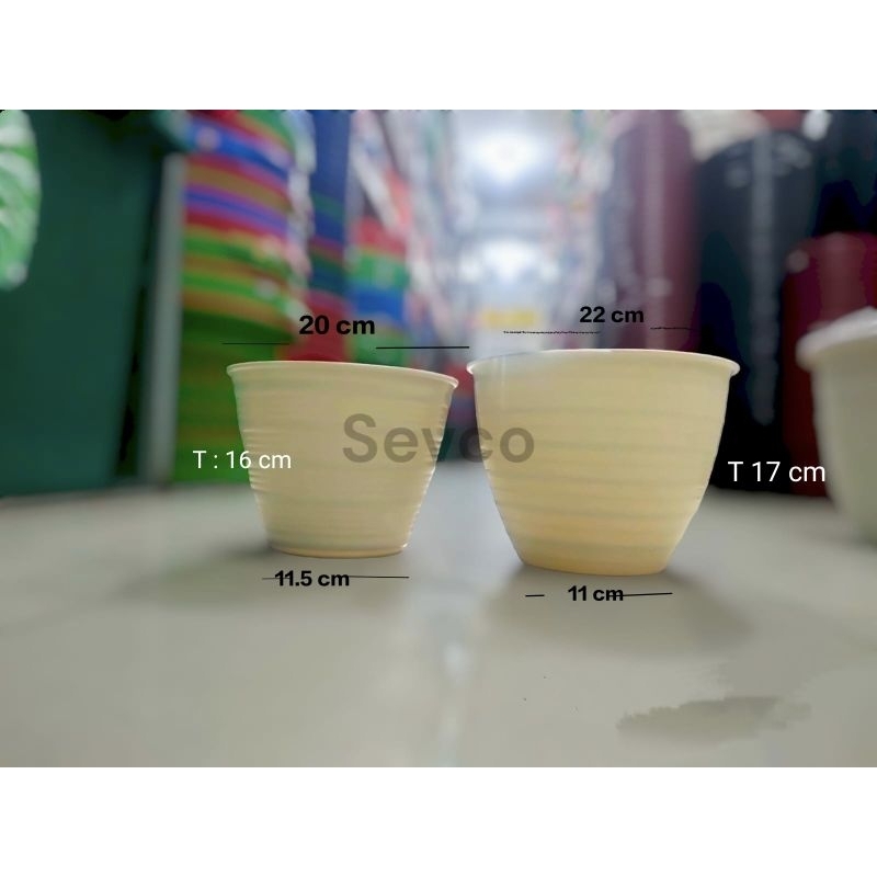 POT BUNGA PUTIH BULAT 525 520 GM / POT BUNGA CANTIK