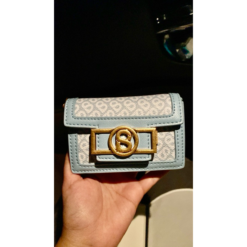 preloved izzy micro sling bag warna blue BUTTON SCARVES