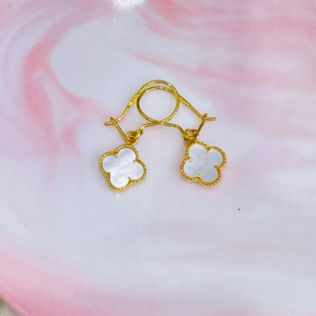 anting hooks clover putih simple elegant emas asli kadar 700