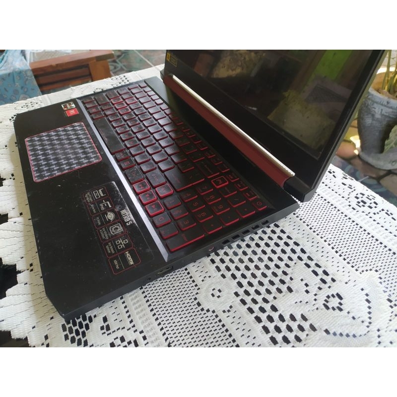 laptop gaming Acer Nitro 5 - Ryzen 5