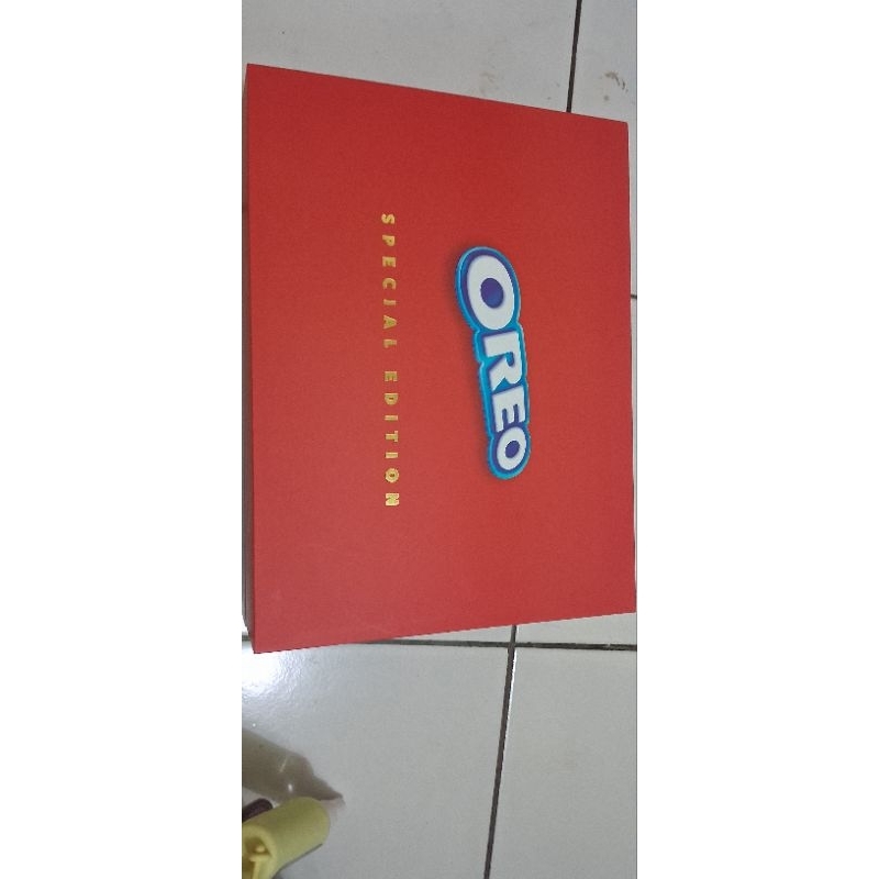 

special edition box oreo .. siap kirim