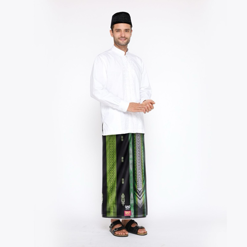 Sarung BHS Excellent Gold Motif E57 JGH Hitam Hijau 01