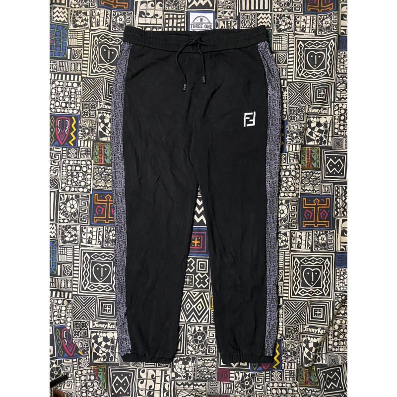 CELANA JOGER FENDI FF LOGO HITAM