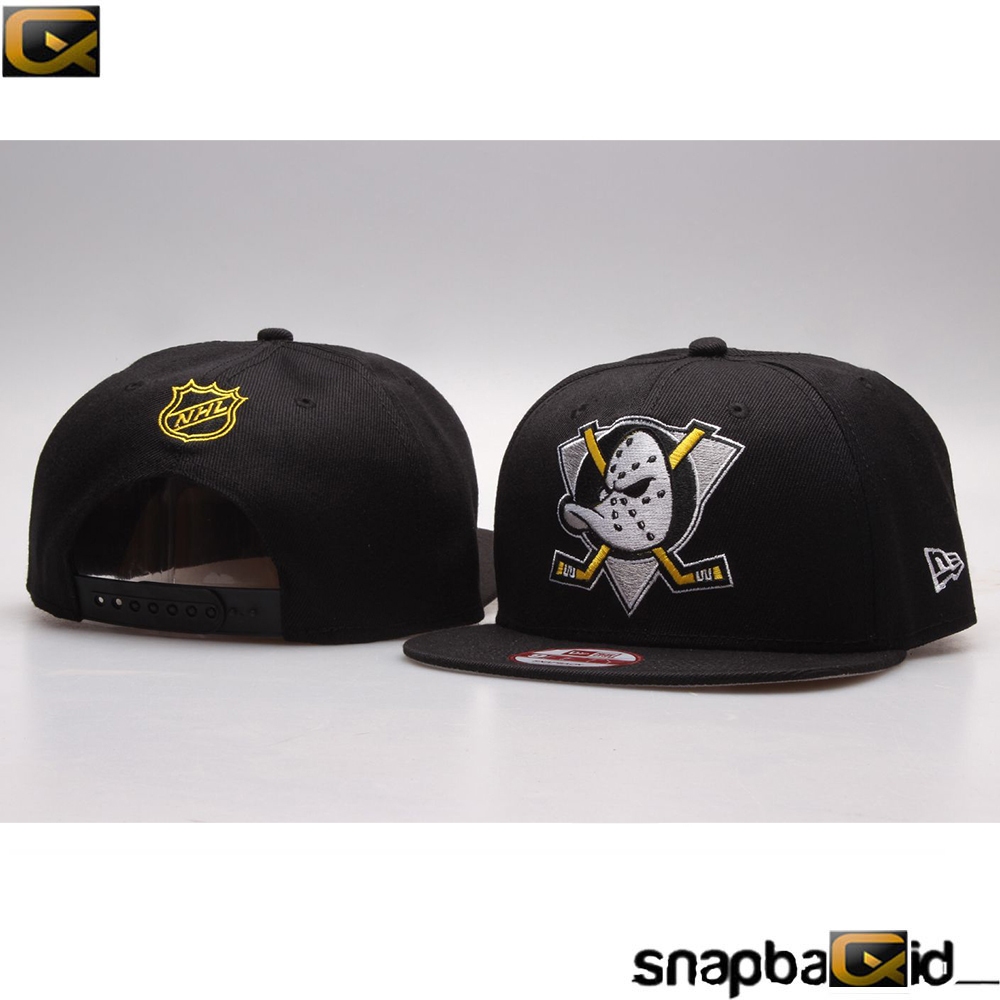 Topi Snapback Ducks Hitam Import