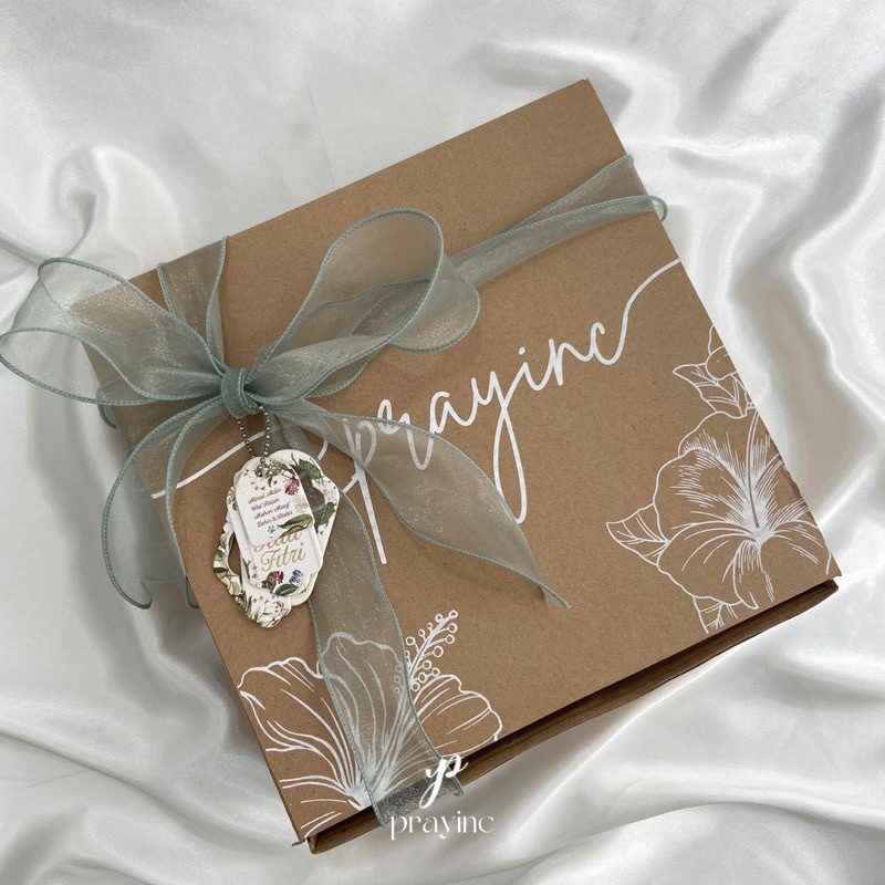 

Additional Eid Packaging with Eco-Friendly Box