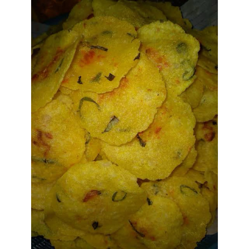

comring daun bawang/comro kering;500gram