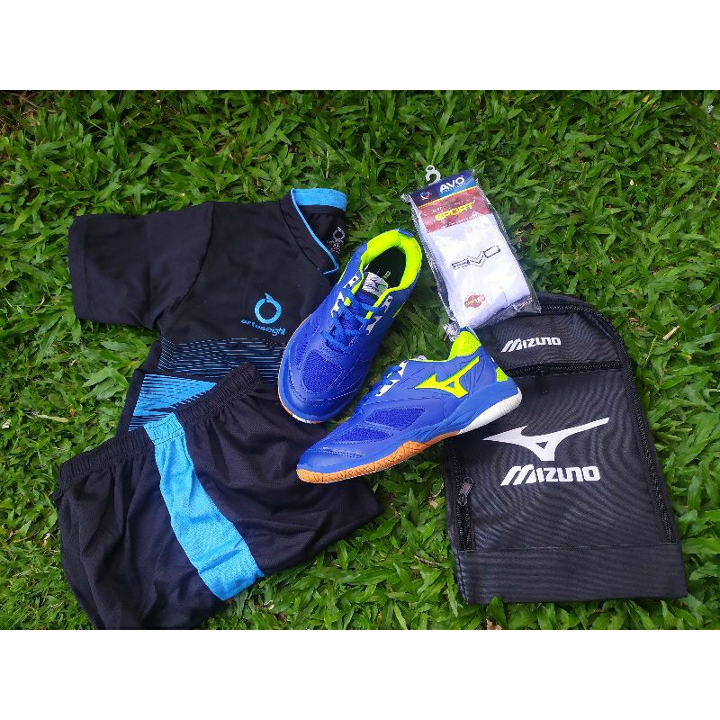 Sepatu sport  Batminton,lari,joging,tenis,voly