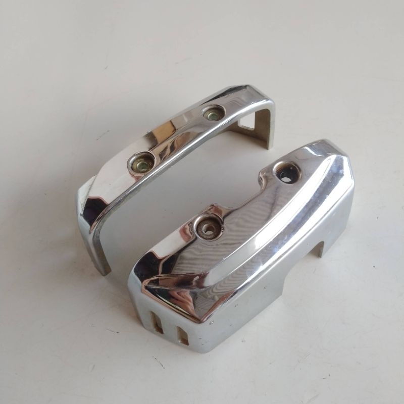 COVER TUTUP MESIN ATAS THUNDER 125 ORIGINAL COPOTAN PELINDUNG MESIN THUNDER 125
