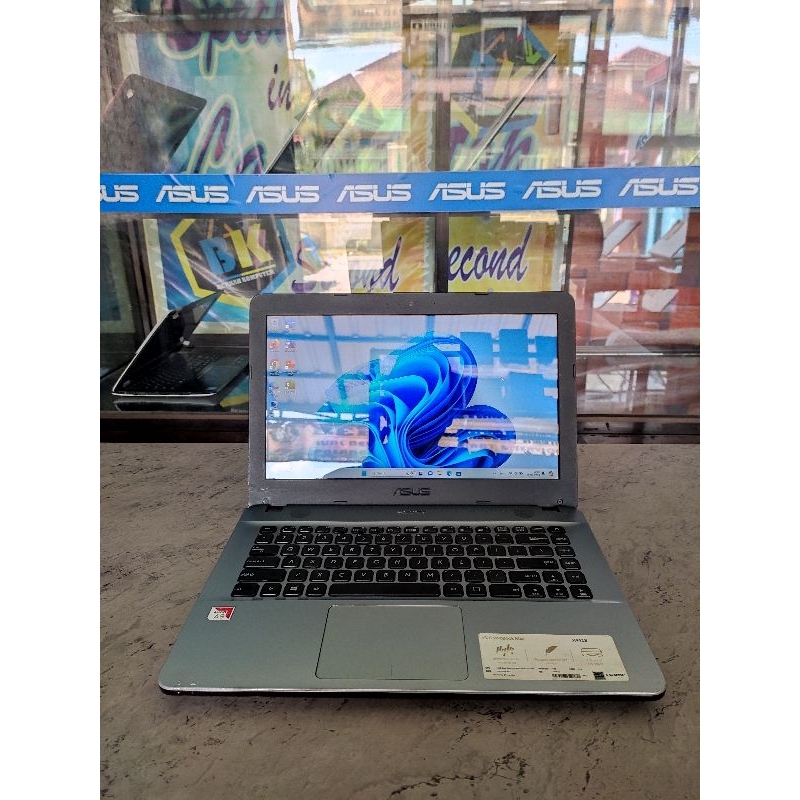 Asus X441BA