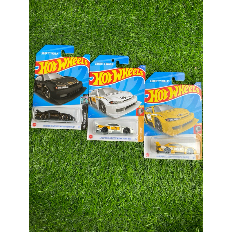 HW NISSAN SILVIA S15