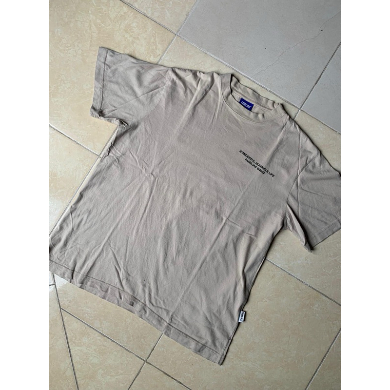 Preloved Tshirt Familias