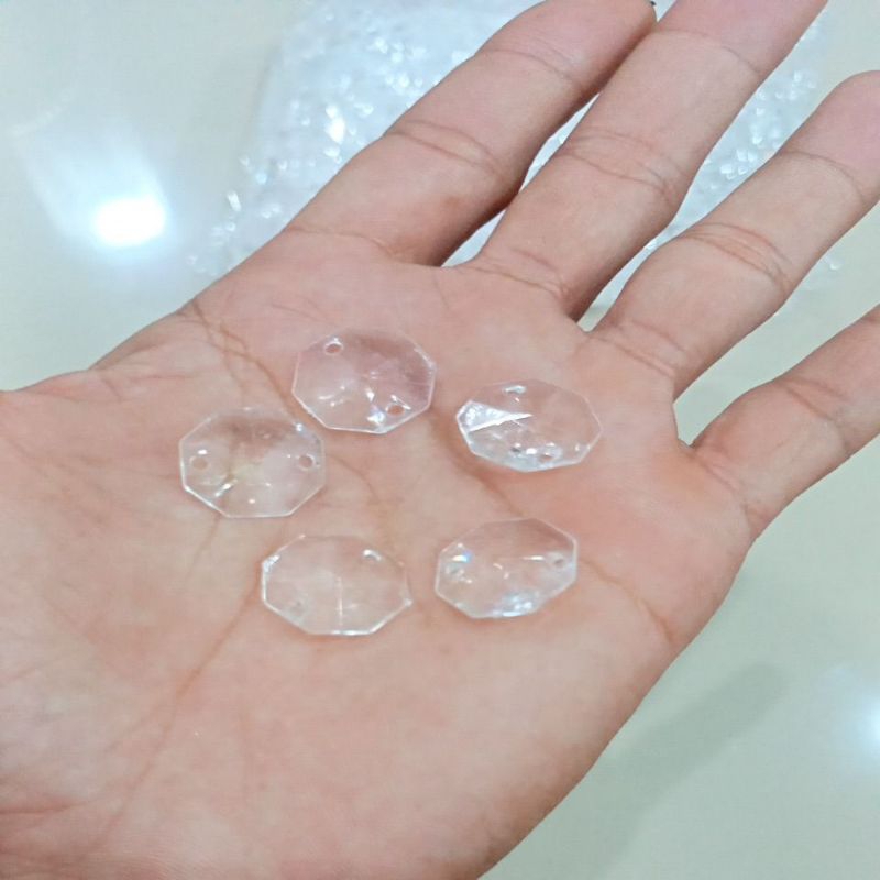 MANIK MANIK KRISTAL AKRILIK/MOTE PIPIH/LIONTIN/BANDUL TOMBAK