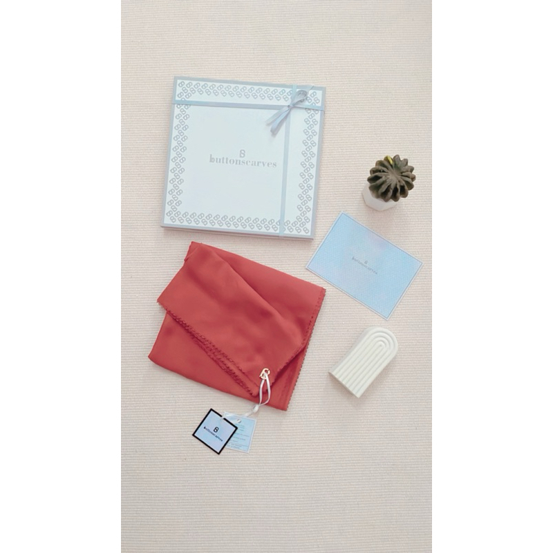 Buttonscarves Everyday Tapis Embos -  Wood