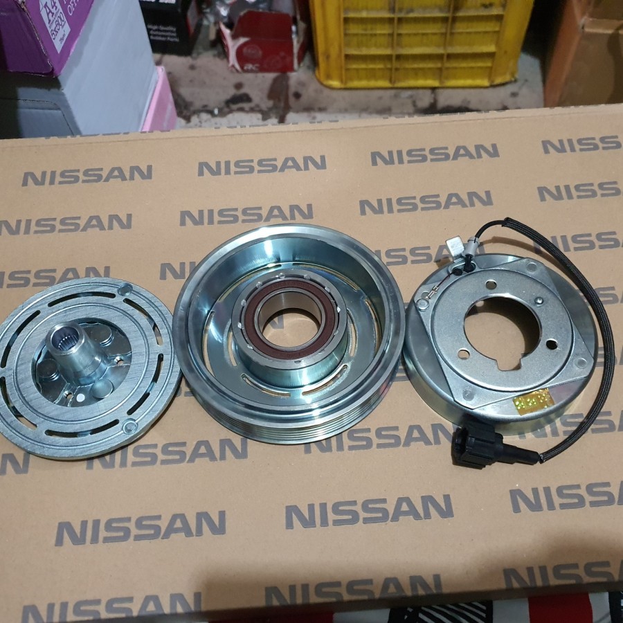 Xtrail T30 Serena C24 Magnet Clutch Kompresor Compresor VALEO NISSAN