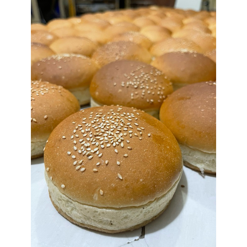 

roti burger original wijen diameter 10,5 tinggi 5 cm. per bks 6 pcs