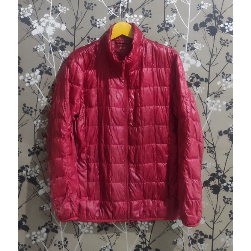 JAKET BULANG ULTRALIGHT UNIQLO