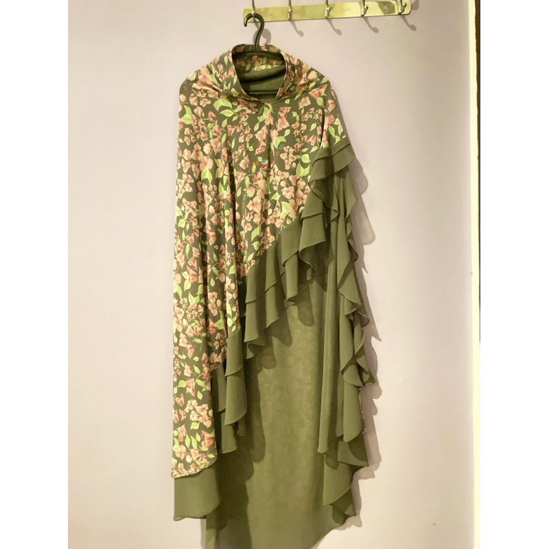 sisesa khimar preloved