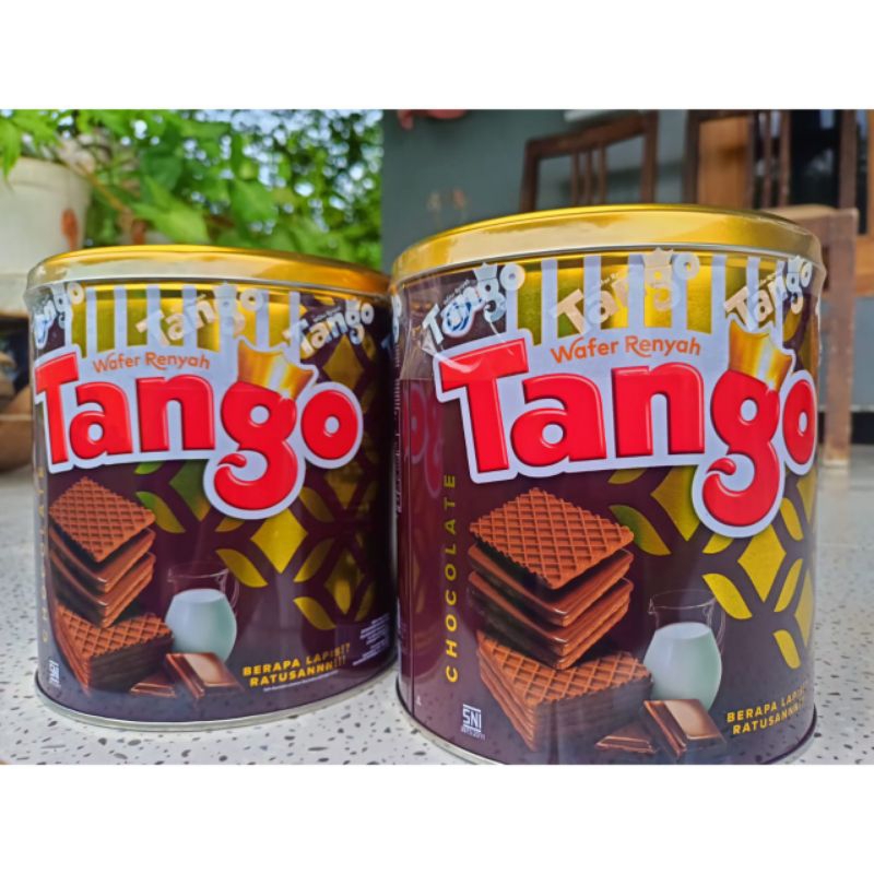 WAFER TANGGO KALENG kemasan 270gr