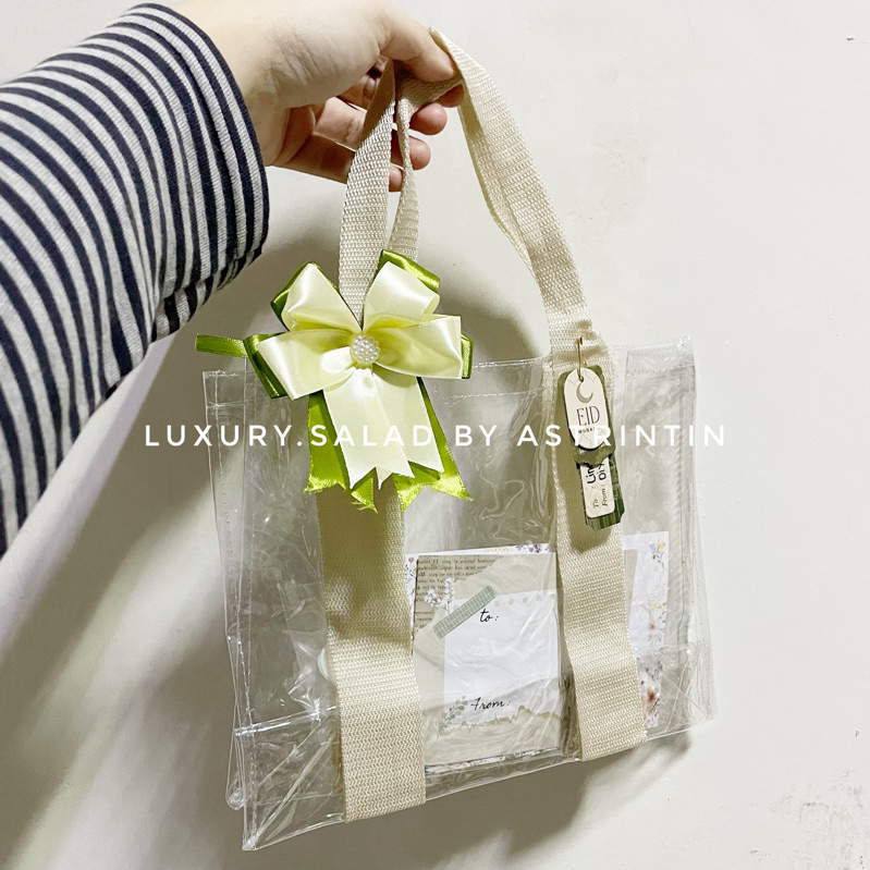 

-1 - Additional Tas Mika Hampers - kirim kurir GOSEND/GRAB/SHOPEE EXPRESS INSTANT saja