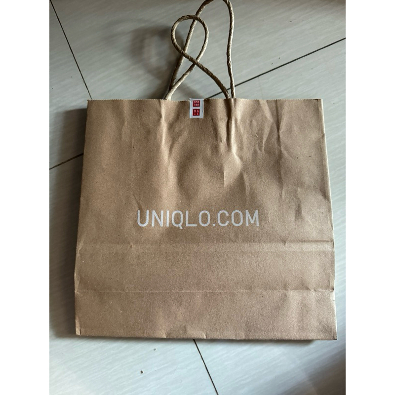 paper bag uniqlo