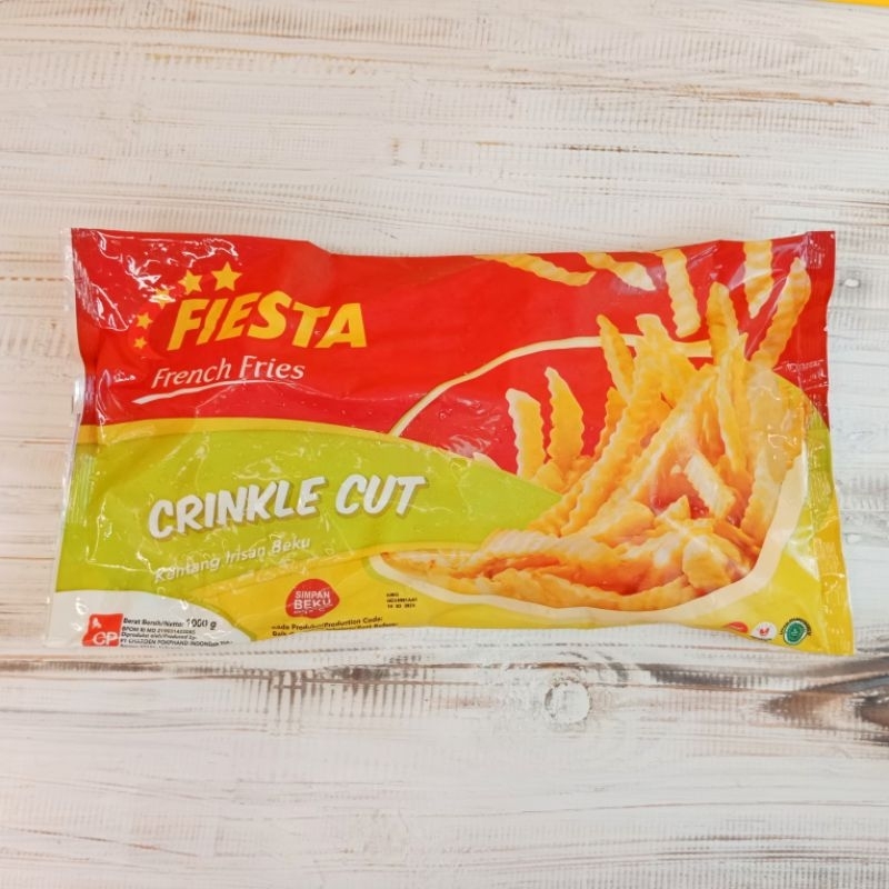 

Kentang Goreng French Fries Fiesta Crinkle Cut Kentang Iris Bergerigi Beku Berat Kemasan 1kg Halal Terlaris Hemat Berkualitas Terjangkau