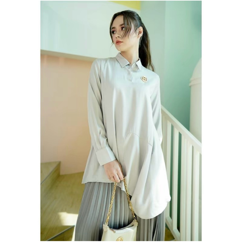 Buttonscarves Benang Jarum Sienna Shirt - S