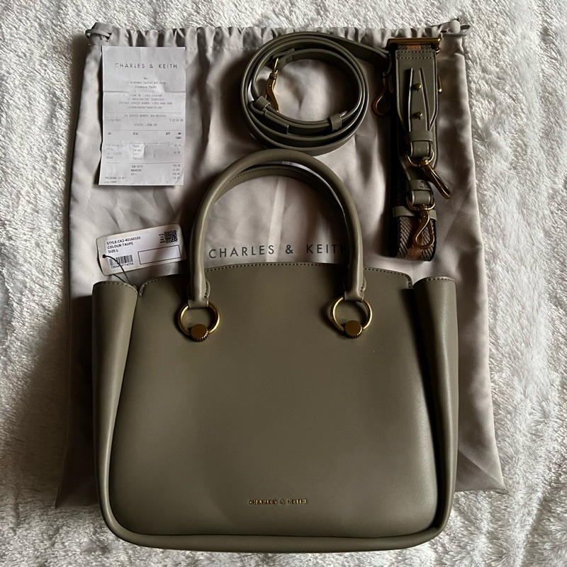 Tas Charles and Keith Becca Ring-Detail Large Hobo Bag - Taupe / Tas Charles & Keith Preloved Origin