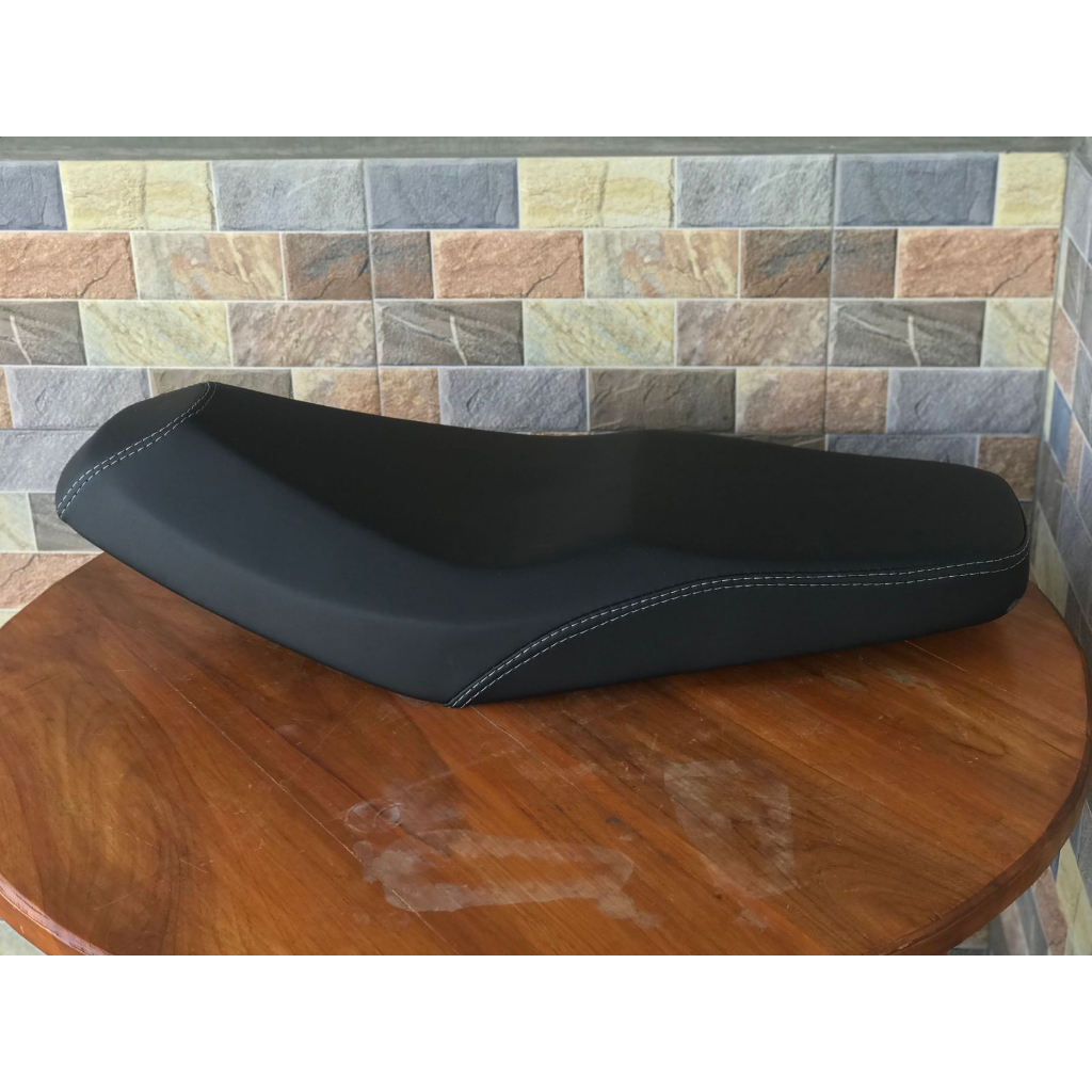 JOK SUPRA X 125 KARBU/FI DOUBLE SEAT KULIT MBTECH ORIGINAL