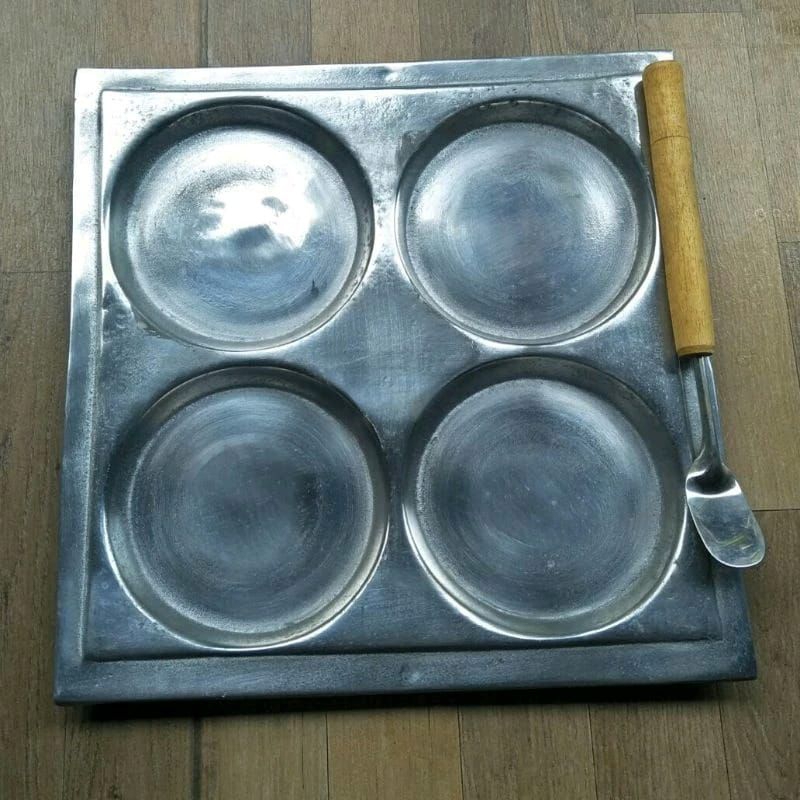 cetakan martabak mini /multi fungsi, 4 lubang gratis tutupan