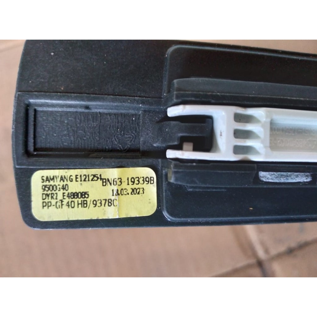 kaki tv dudukan samsung  UN65AU8000FXZA UN65AU8000FXZX UN60AU8000GXZS 65 inch