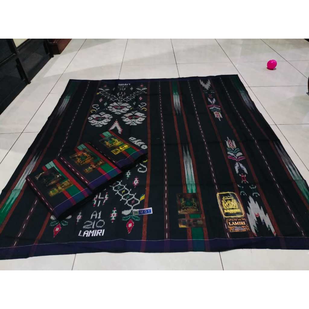 Sarung sutra lamiri MGT liris gerimis dan GERIMIS TERBARU lengkap tas( baca diskripsi)