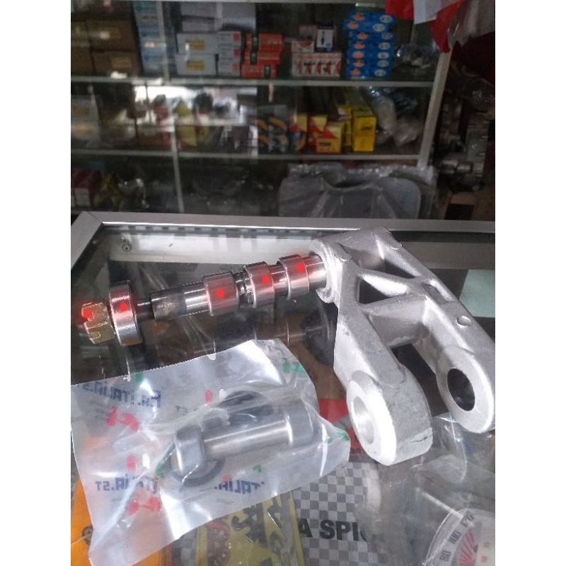 pala babi vespa px as kecil set