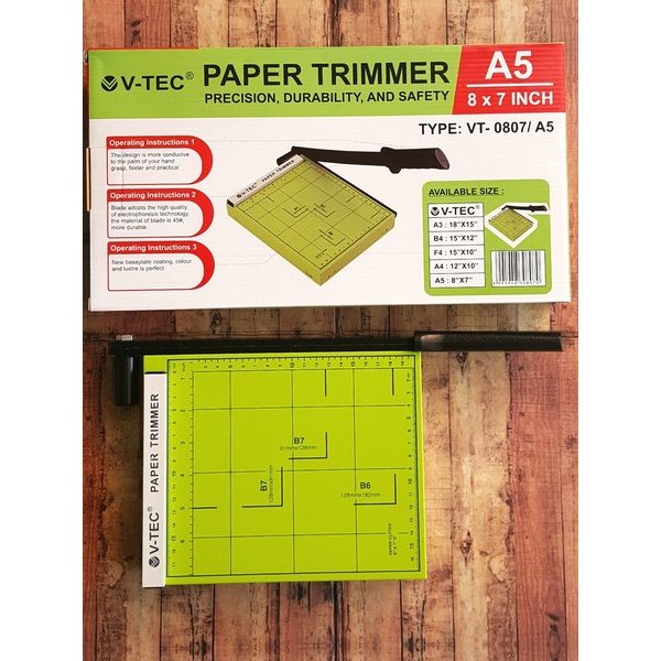 

V-TEC PAPER TRIMMER PISAU POTONG KERTAS A5 VT-0807
