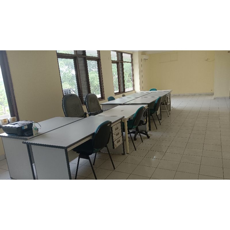 set kursi dan meja kantor