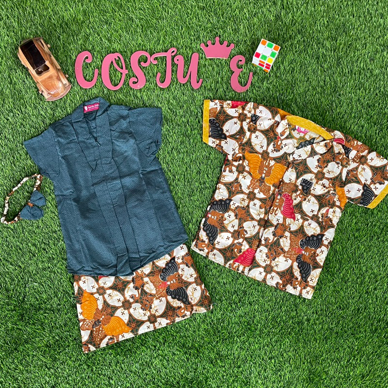 Batik Costume Couple Kutubaru Dan Kemeja Batik Anak Dobby Hijau Botol Kutubaru Dan Kemeja Anak Set C