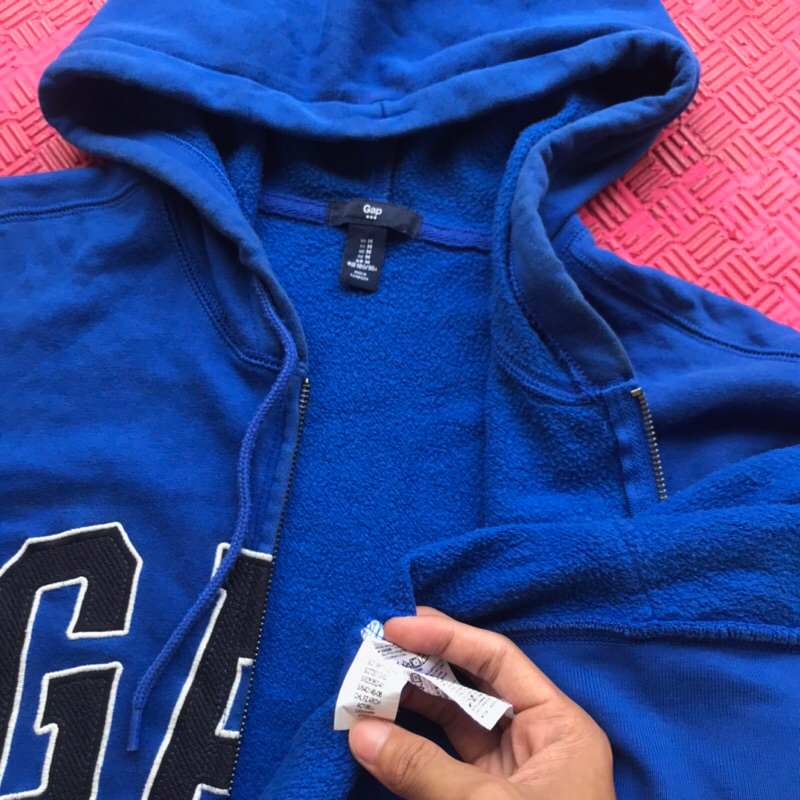 langka hoodie zipper GAP warna biru original murah aja